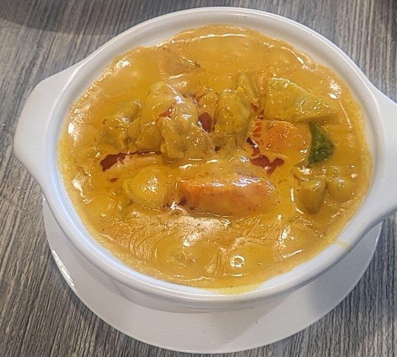 Curry Chicken